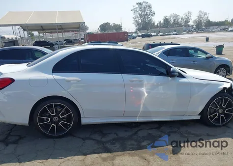 2019 Mercedes-Benz C 300 из США, поврежденный, VIN 55SWF8DB3KU291339